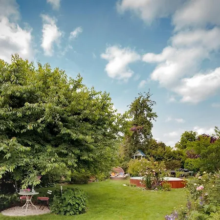 Holiday home Zuhause Im Paradies Hannover